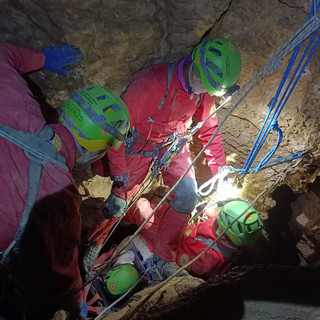 Nell'Abisso Bacardi l'esame dei nuovi angeli del buio: formati i soccorritori speleologici