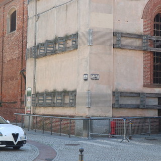 Fossano, la Polizia locale intensifica i controlli estivi sul territorio: individuato un “ladro di biciclette” elettriche