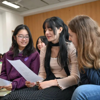 Cina, studenti italiani a Chongqing con un programma di scambio culturale